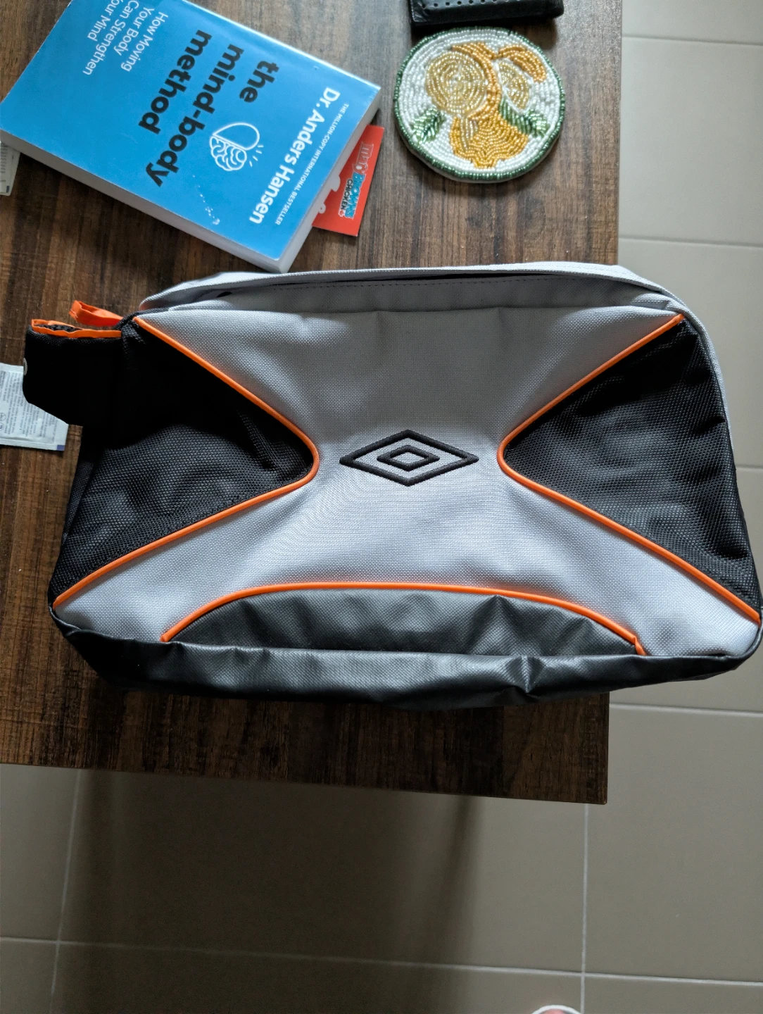 Umbro Toiletry Bag Grey Orange