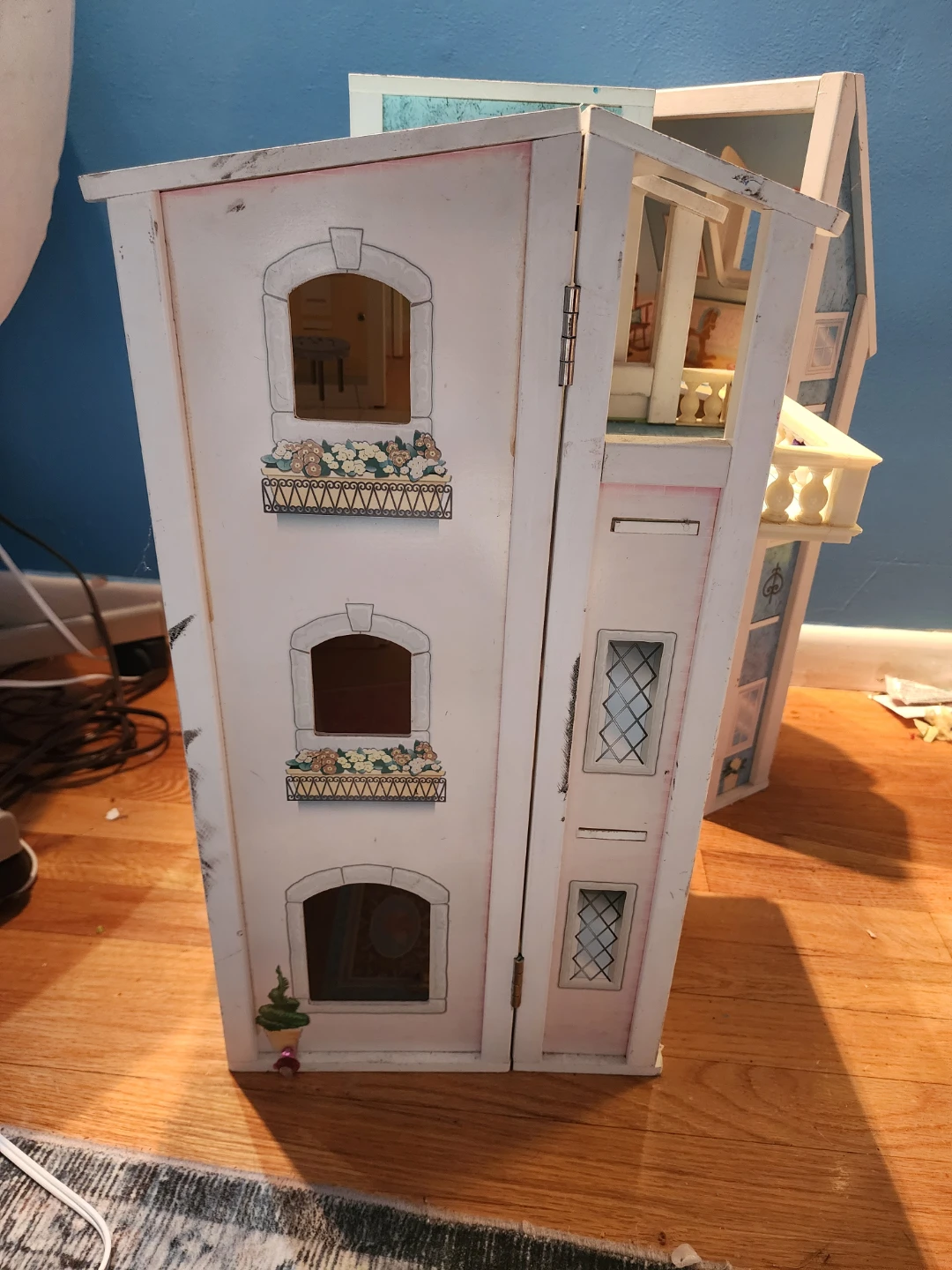 Wooden Dollhouse with Multiple Rooms - photo 2