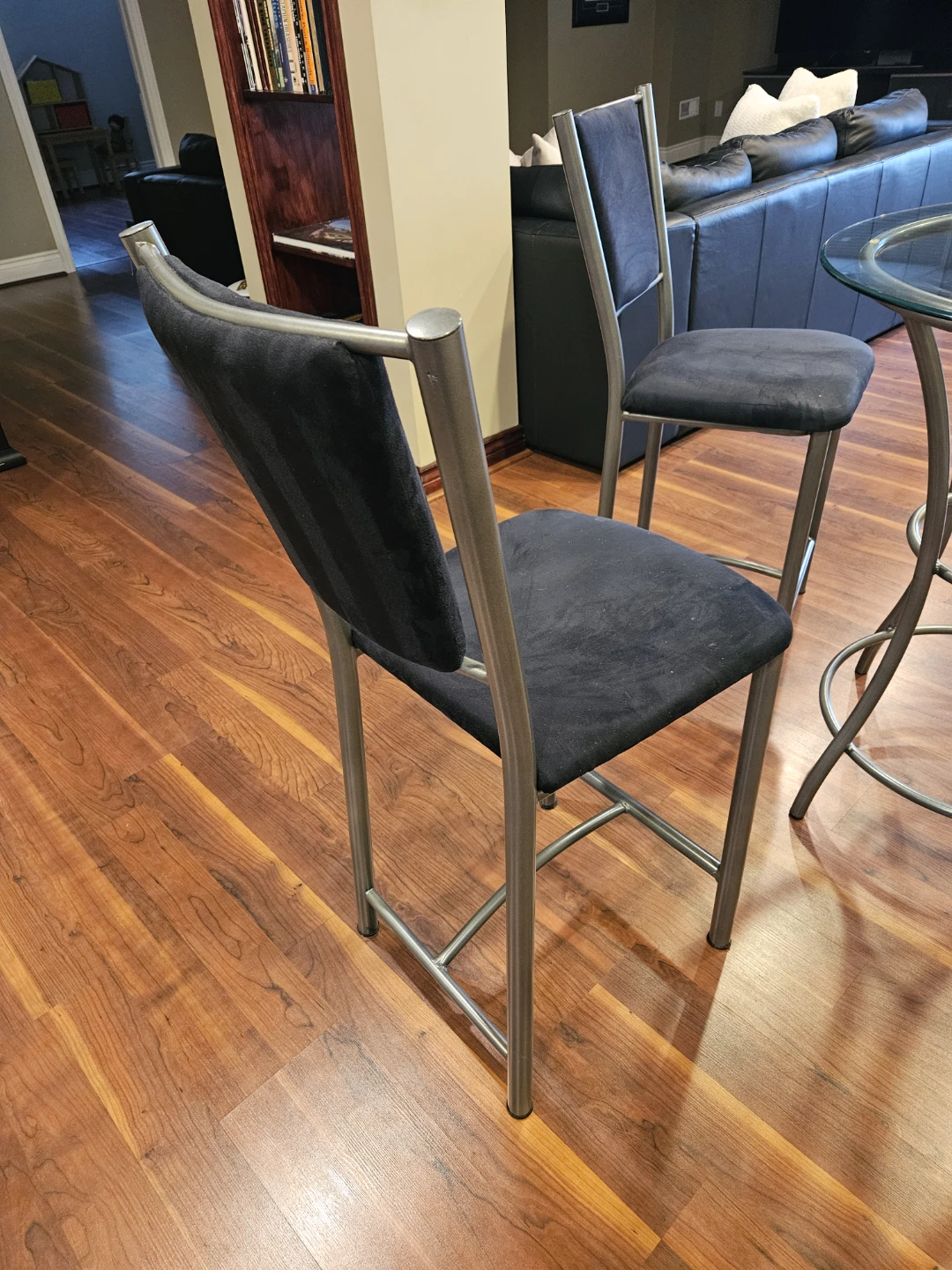 Black Counter Height Stool Set with Glass Table