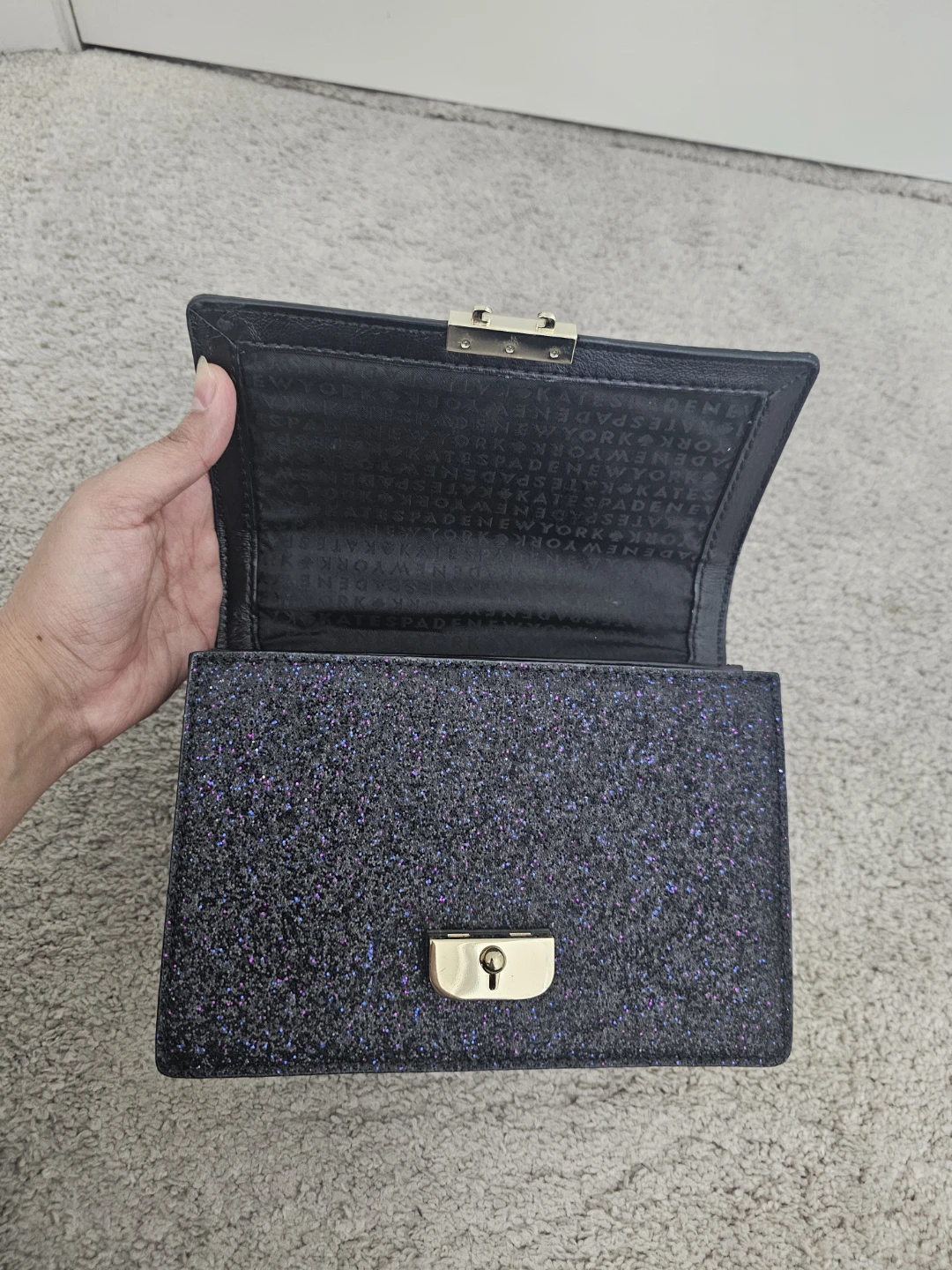 Authentic Kate Spade New York Glitter Crossbody Bag - photo 4