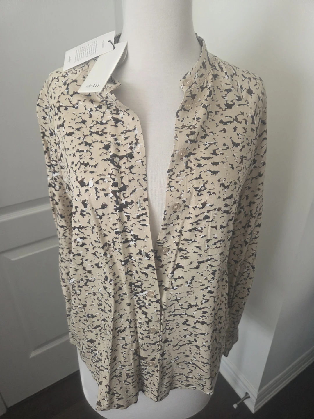mbyM Women's Long Sleeve Blouse