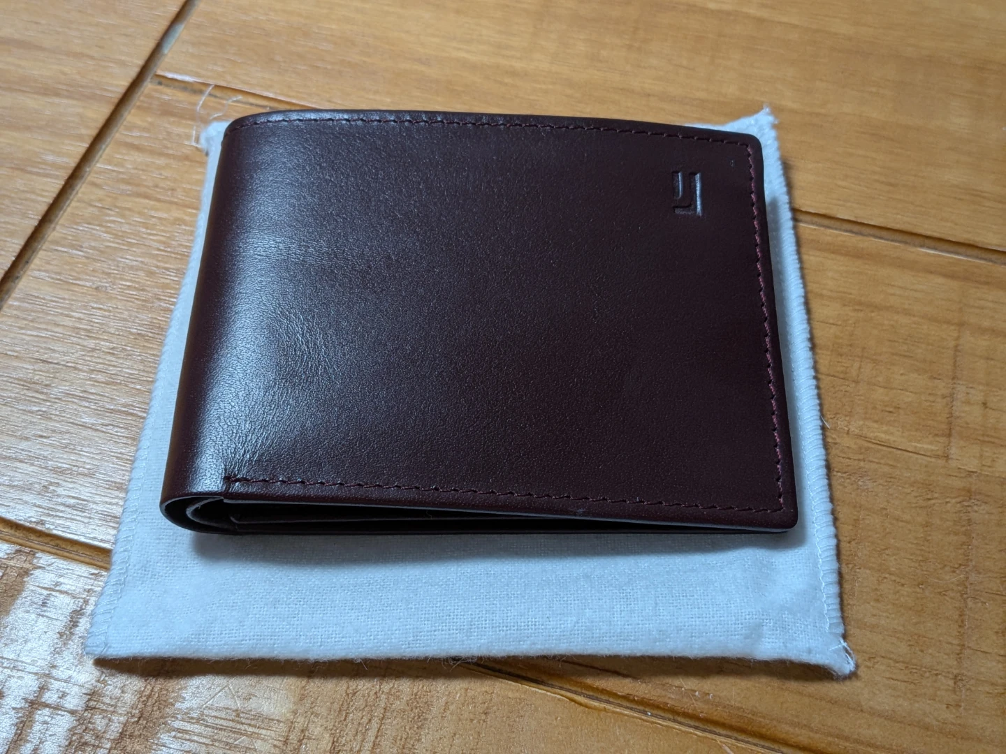 Jafferjees Brown Leather Bi-Fold Wallet - photo 2