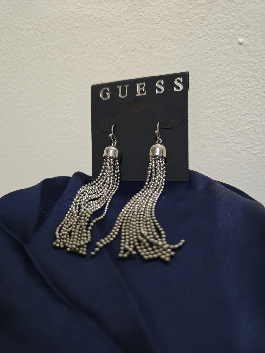 Guess Tassel Drop Earrings Silver Tone - photo 2