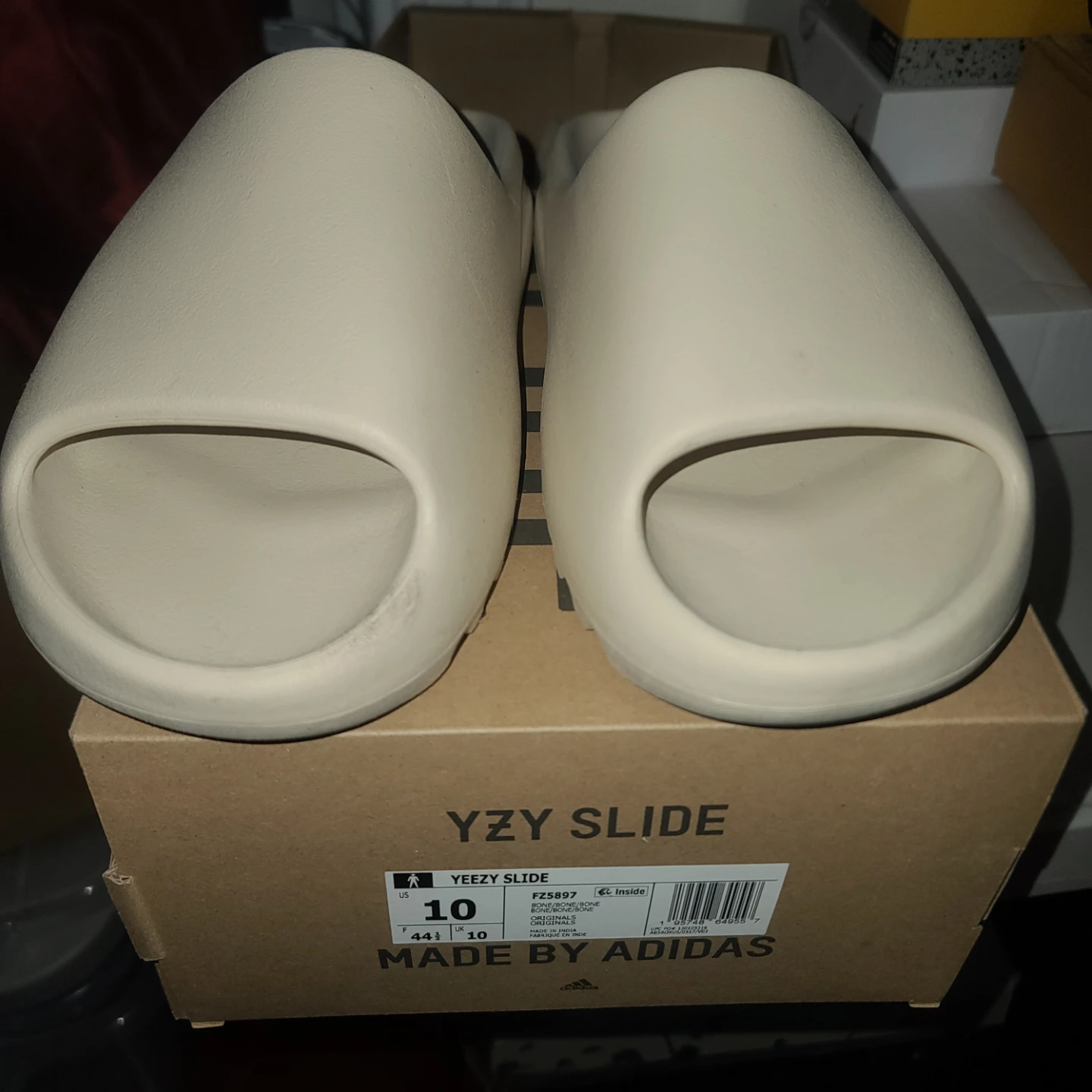 Adidas Yeezy Slide "Bone" Size 10