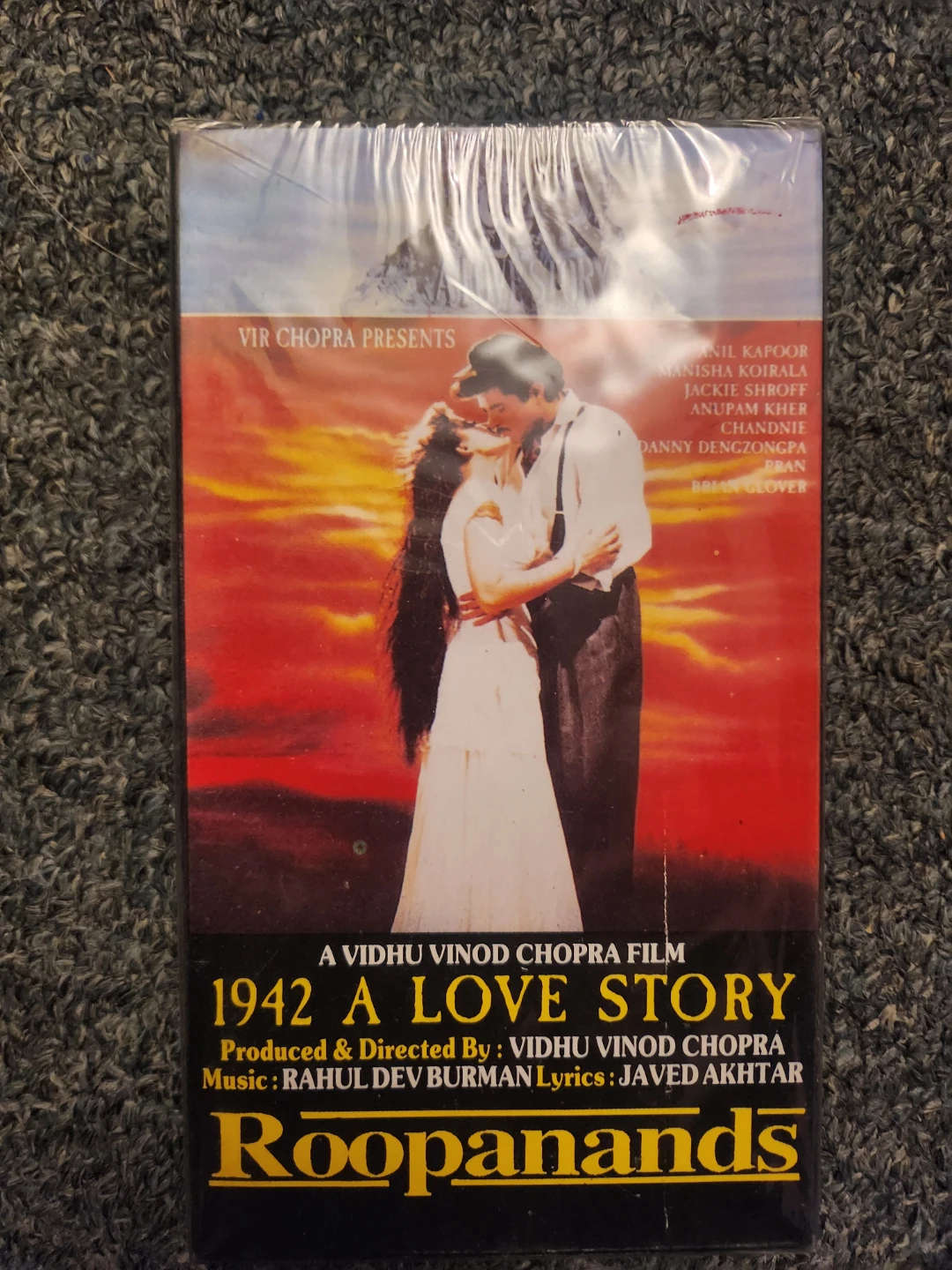 1942 A Love Story VHS Tape