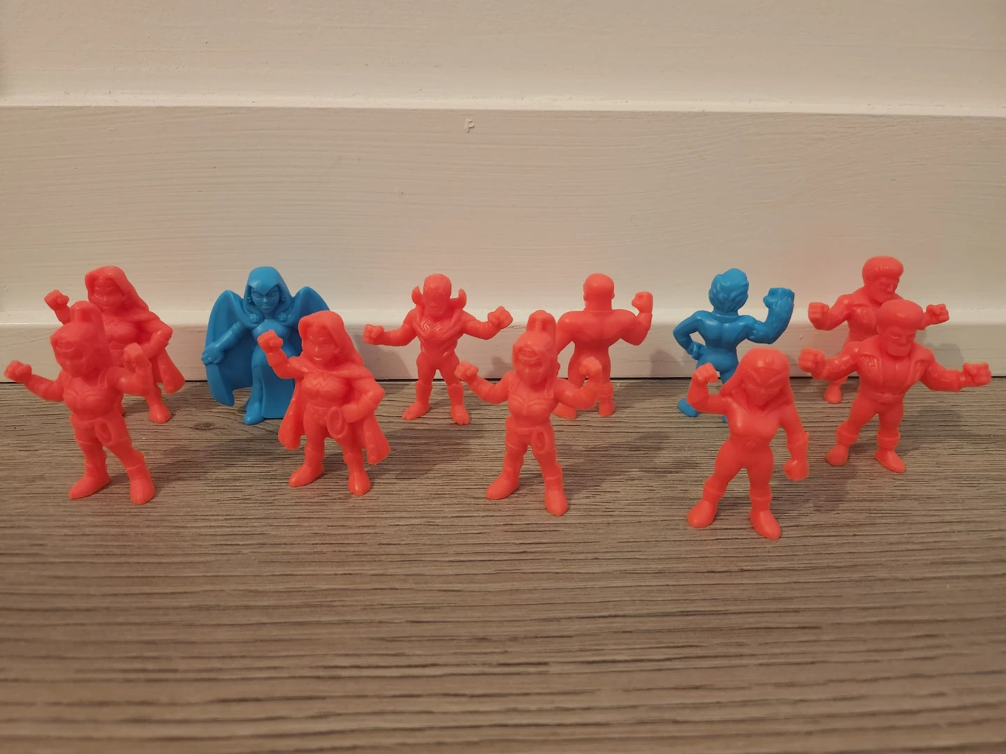 Lot of 12 Mini Action Figures - Red & Blue