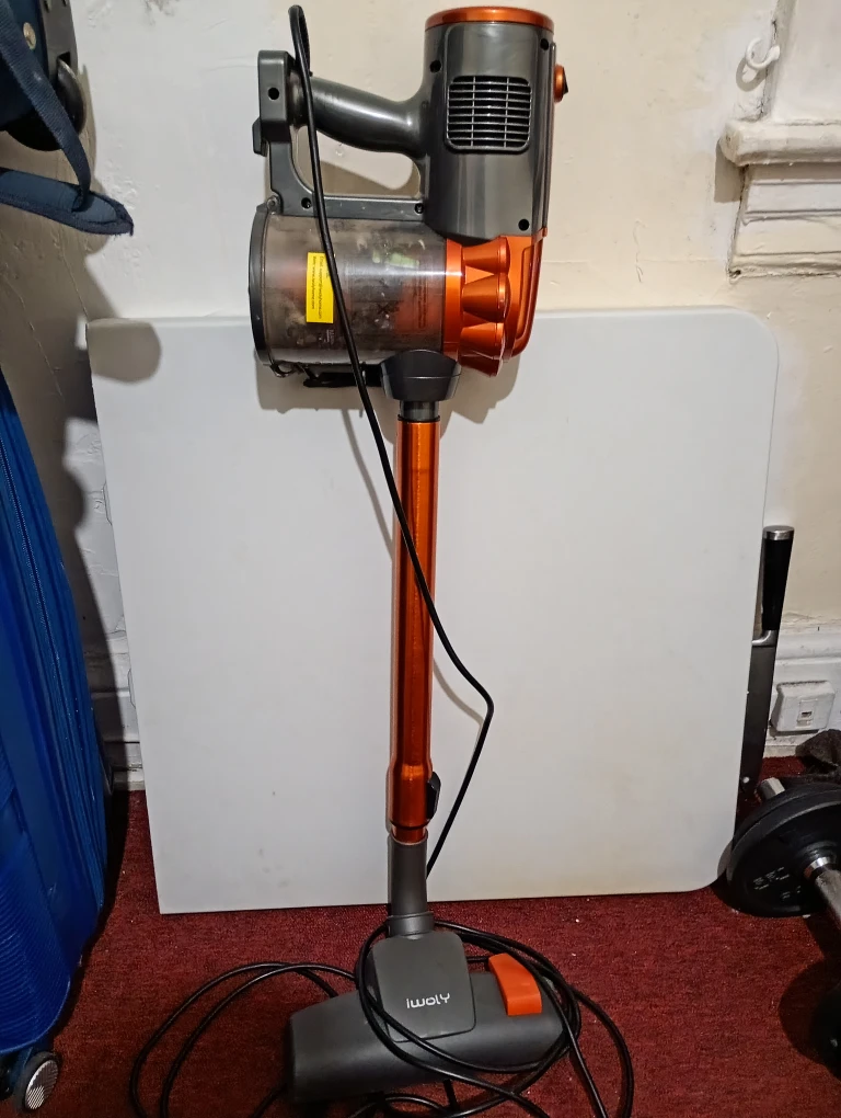 Iwoly Stick Vacuum Cleaner V600 - photo 2
