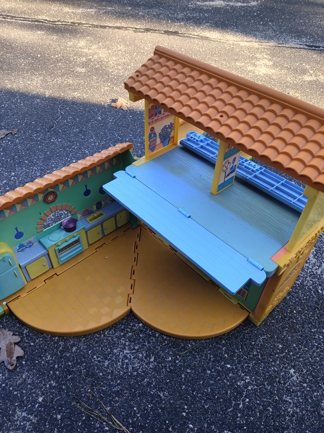 Little People Play House - photo 2