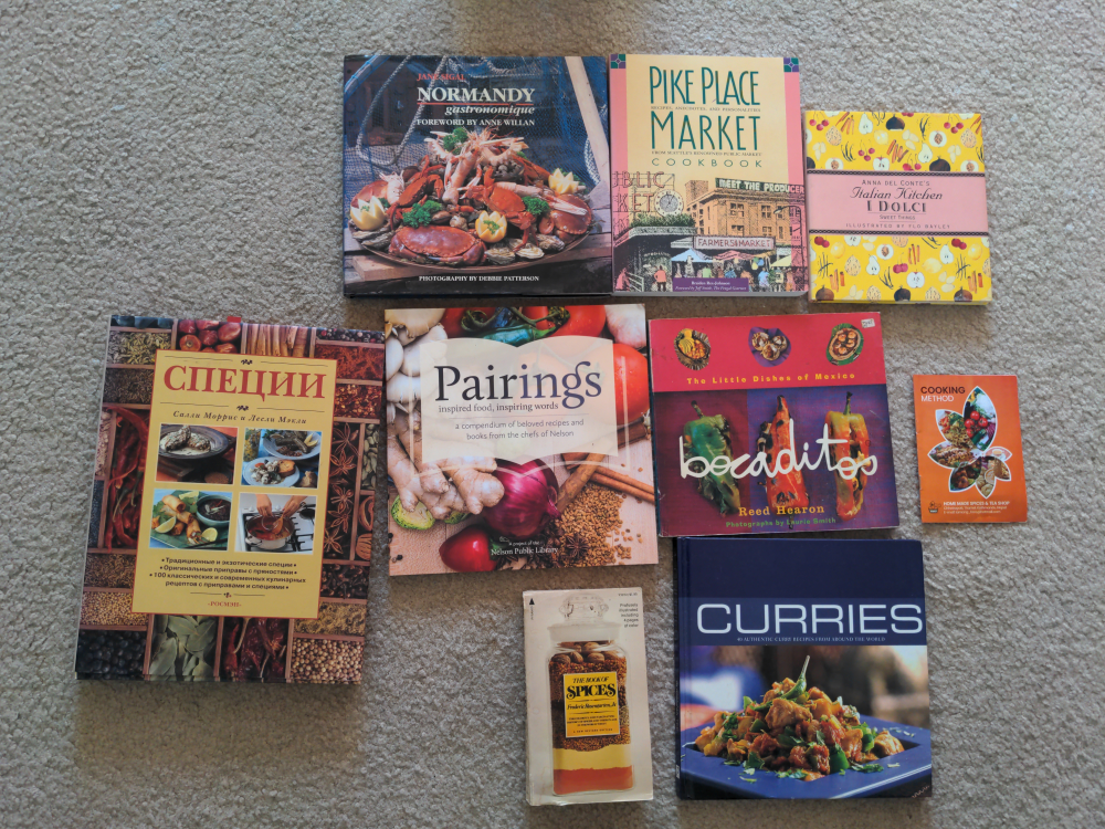 Collection of 7 Cookbooks, bundle for 10$