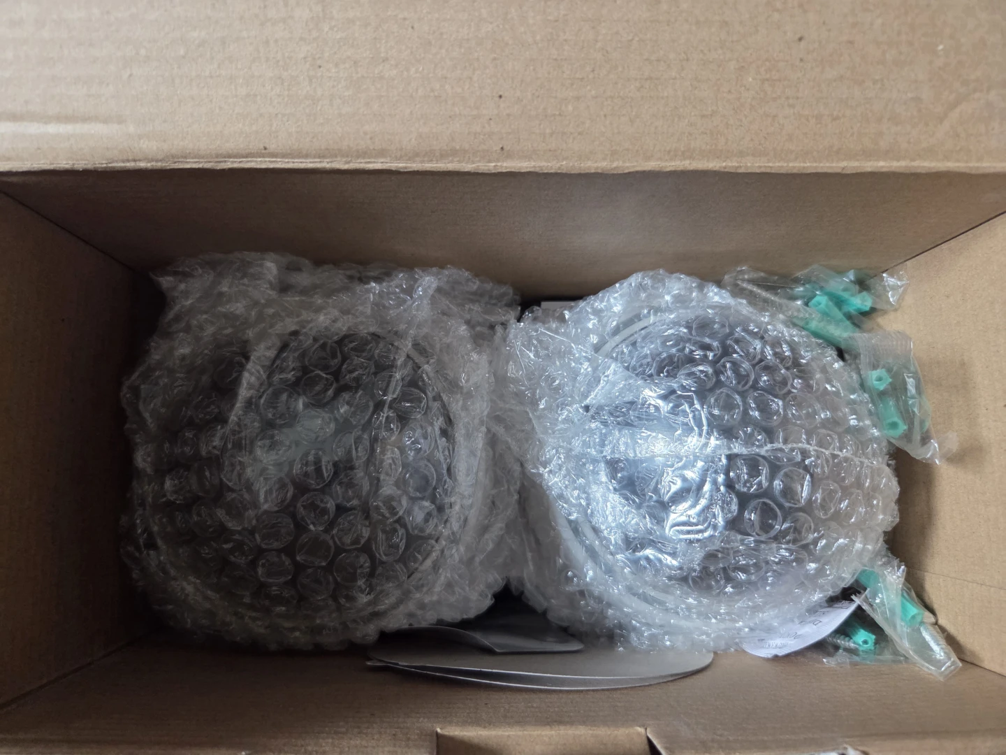 Swann Security Pro - Series Imitation Theft Prevention Kit - photo 4
