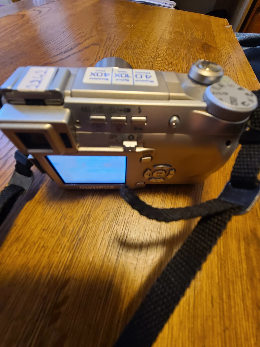 Olympus C-770 10x Ultra Zoom,  4 Megapixels Digital Camera