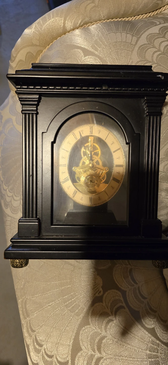Bombay & Co. Inc. Mantel Clock