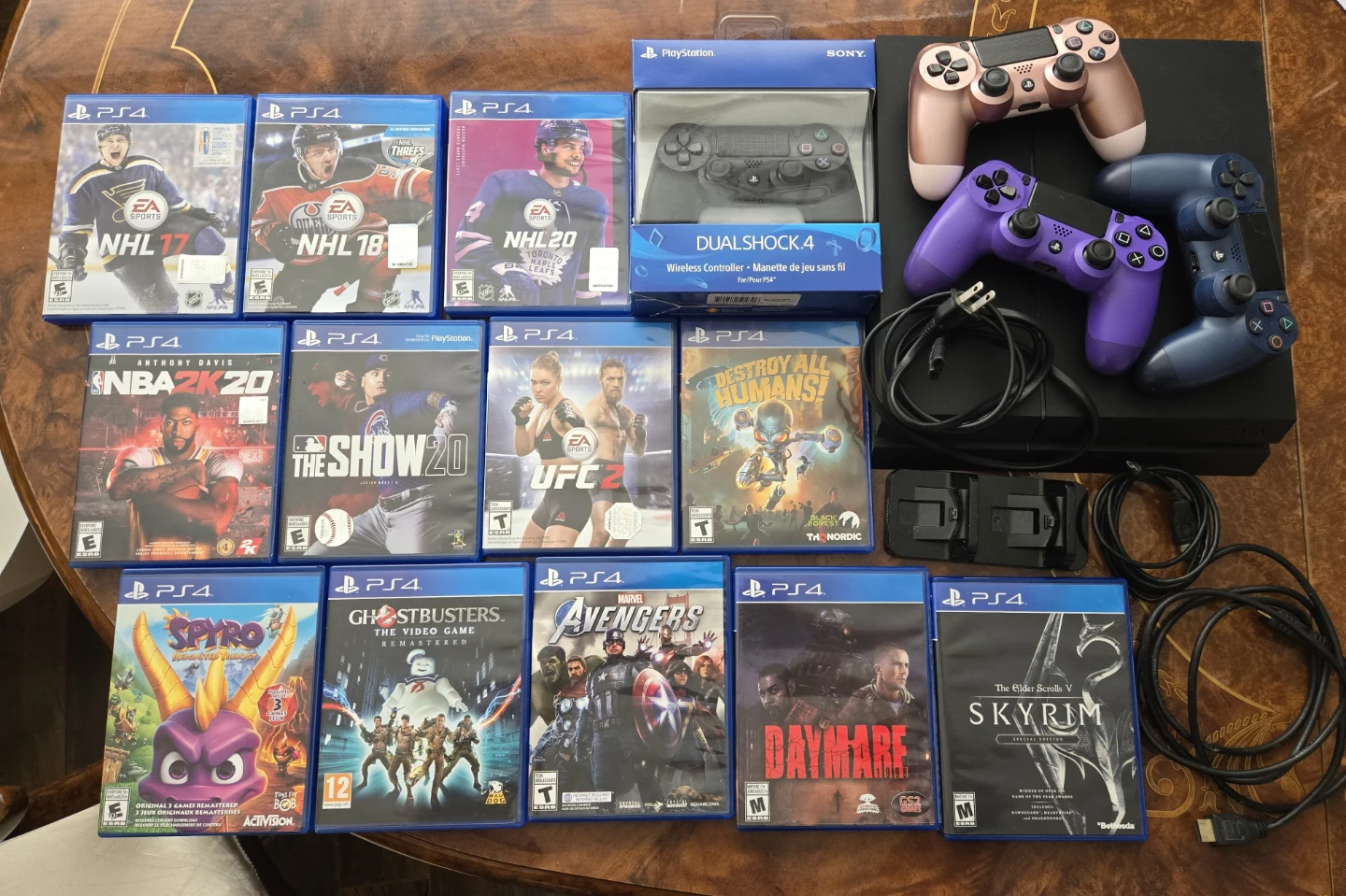 PlayStation 4 Console with 4 Controllers