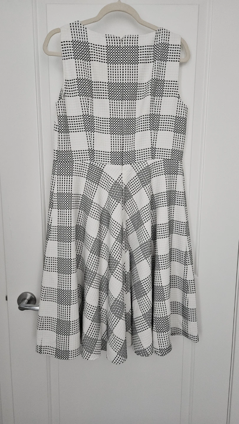 Talbots Women's White & Black Sleeveless Dress, Size 10-12 - photo 5