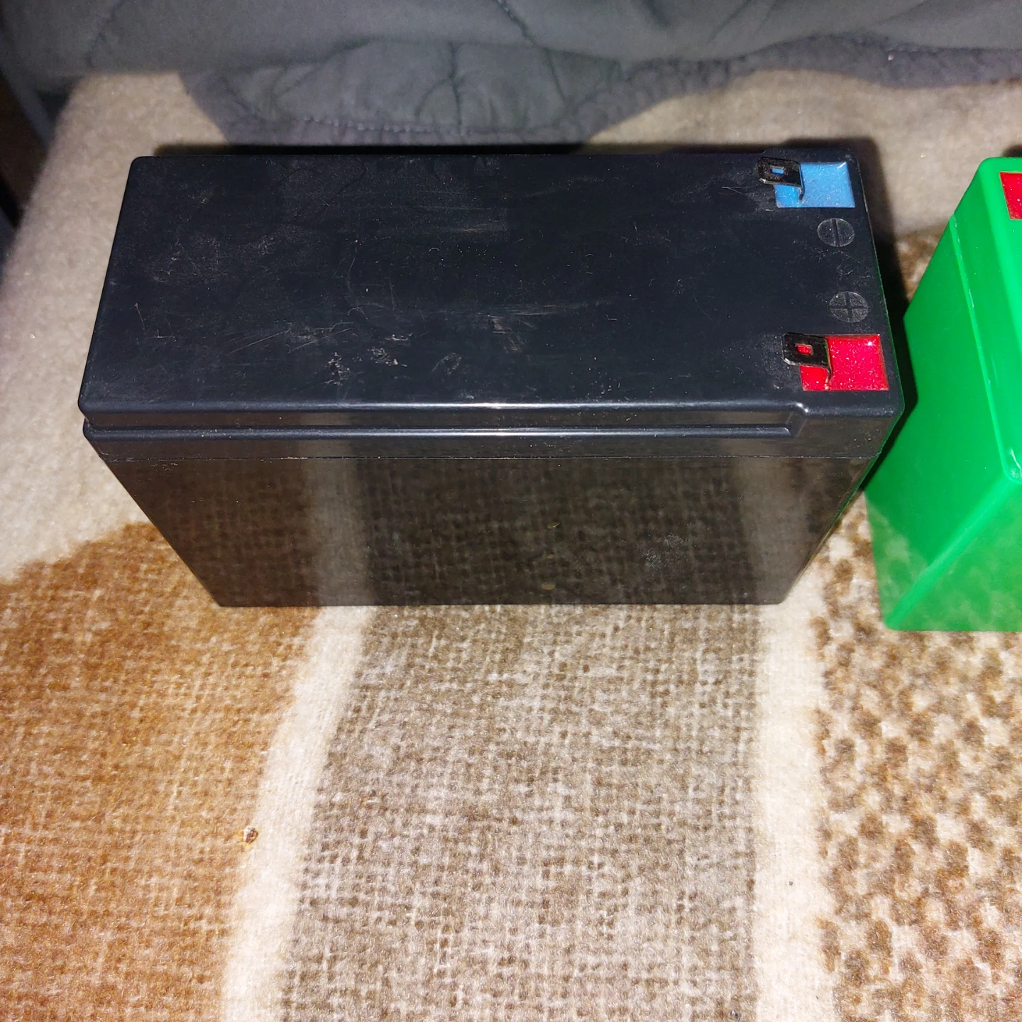 Black Rechargeable Battery - photo 3