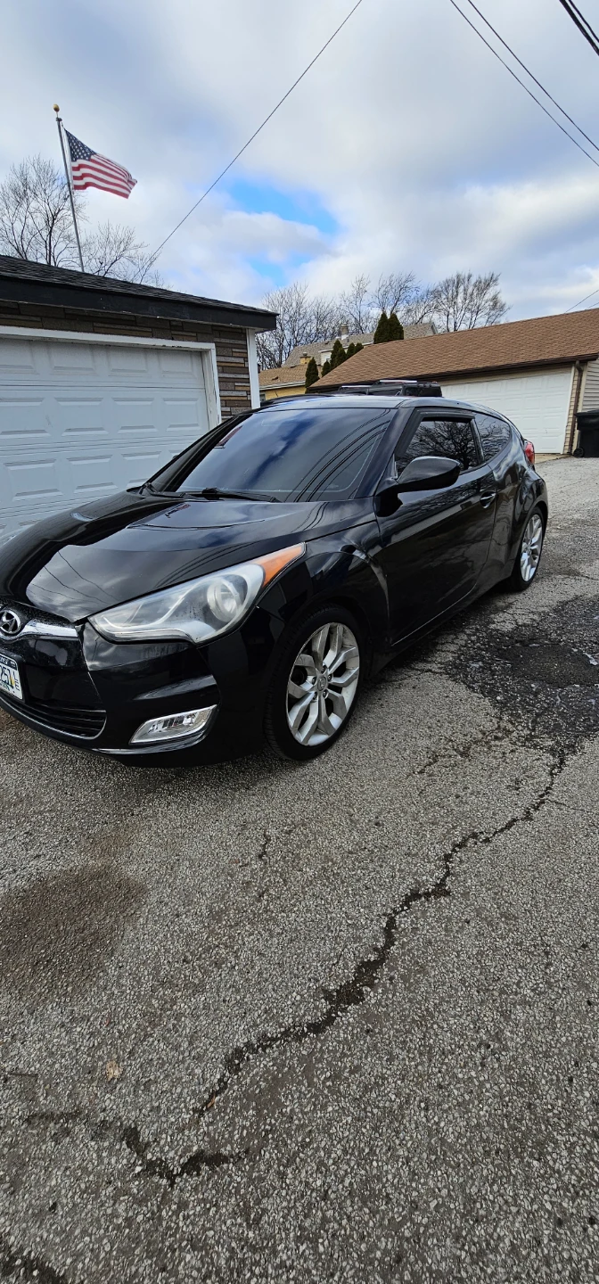 Hyundai Veloster