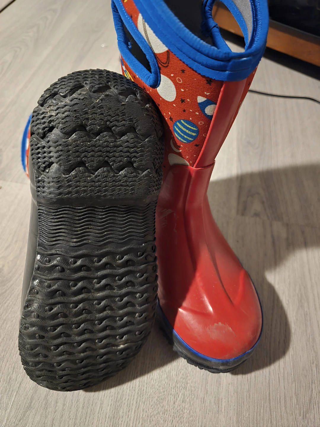 Bogs Kids Waterproof Insulated Boots - Red Rocket Ship Print - photo 3