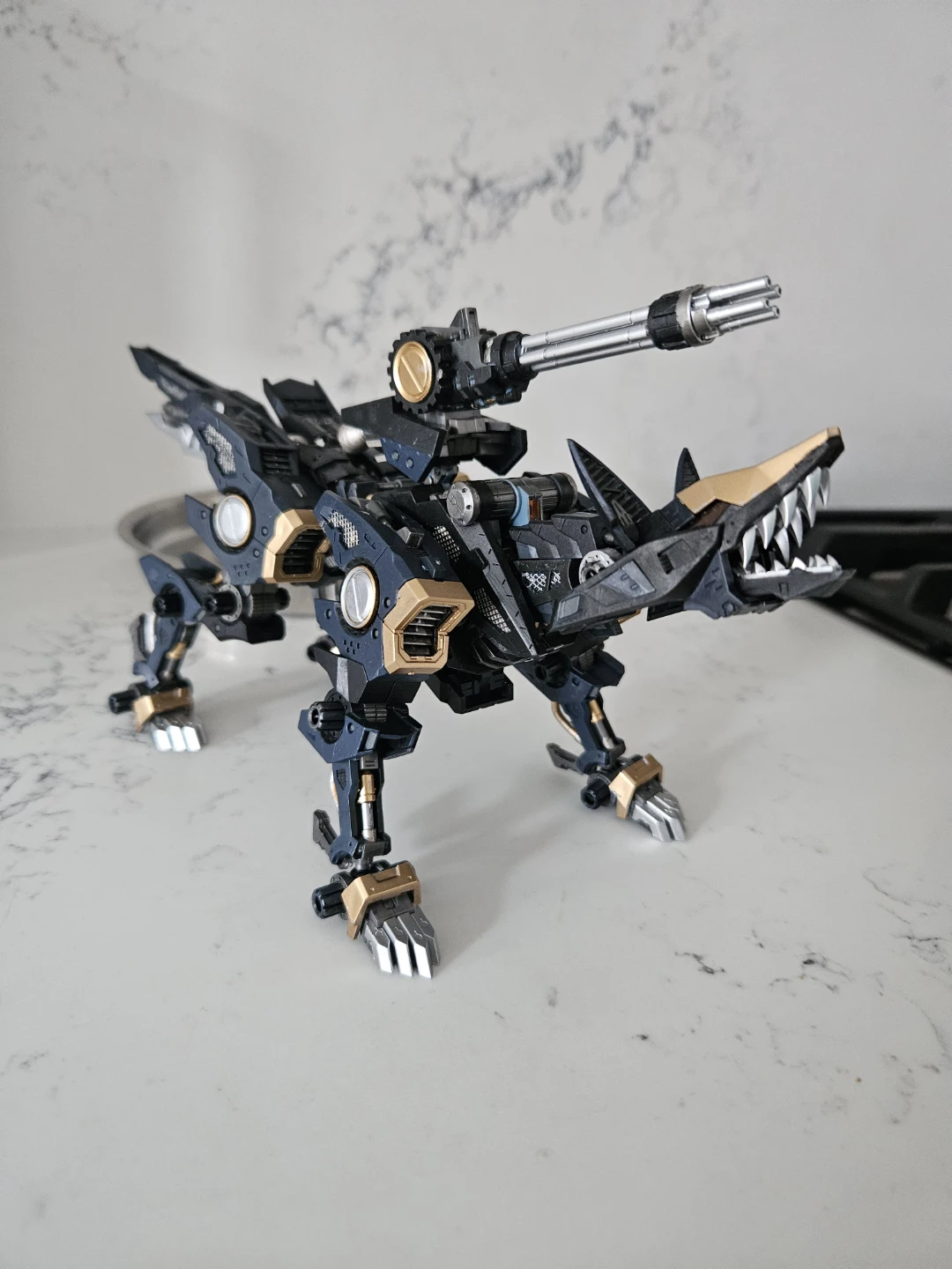 Hmm zoids shadow fox custom paint 1/72