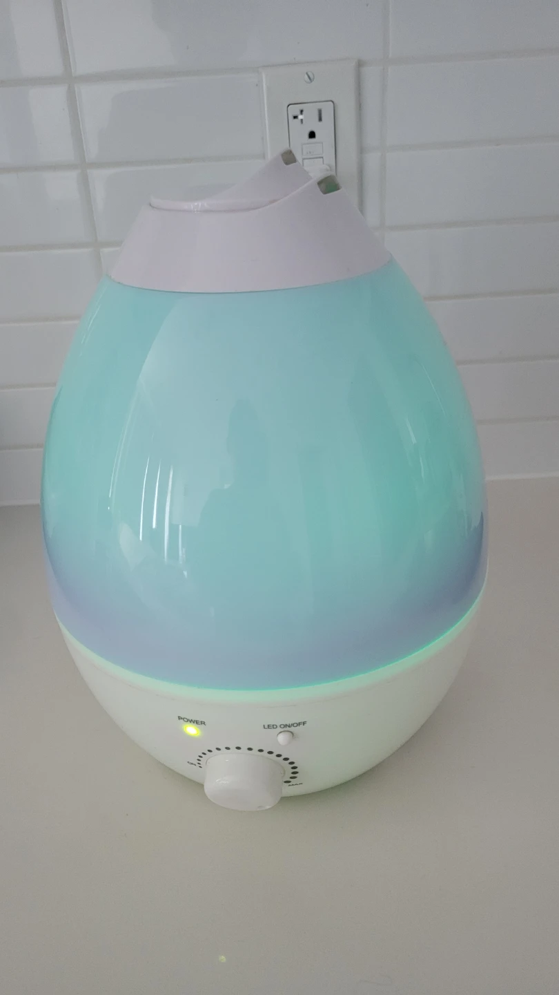 White and Blue Egg-Shaped Humidifier with LED Light - photo 4