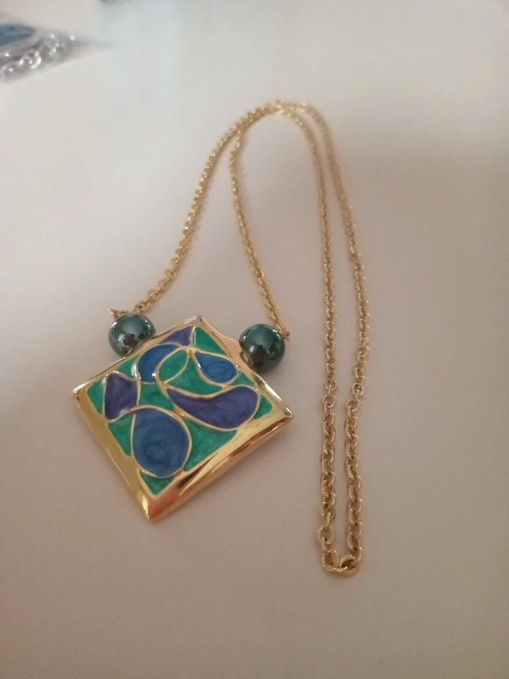 Vintage necklace.