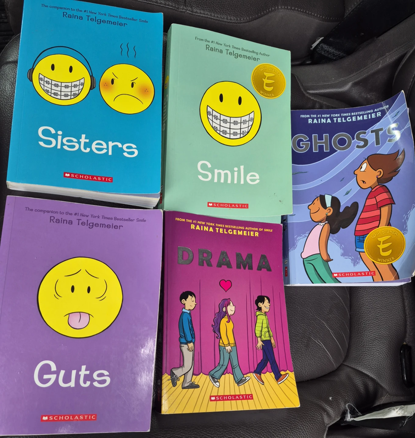 Raina Telgemeier Graphic Novel Book Set