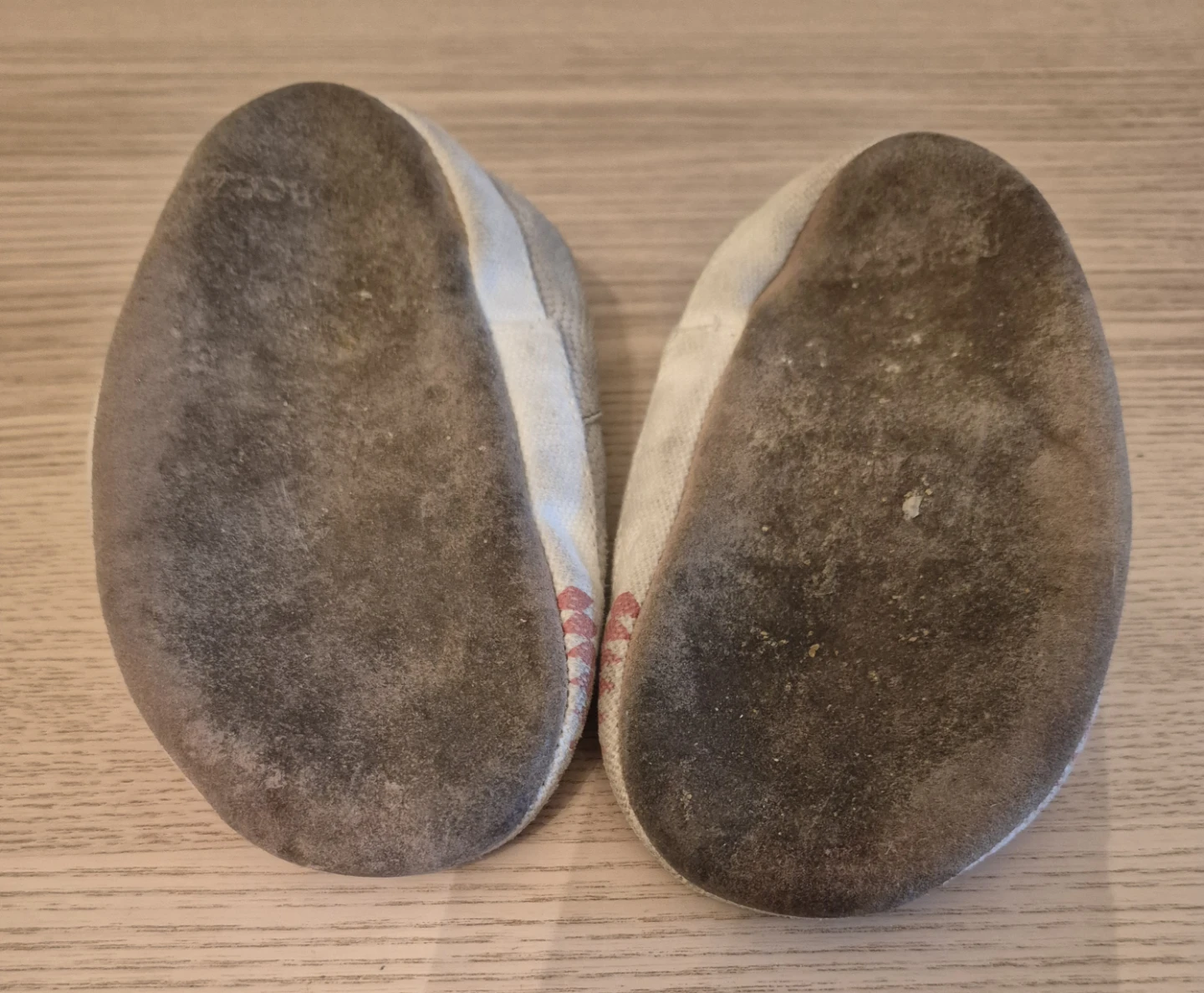 Toddler Shark Slippers - photo 2