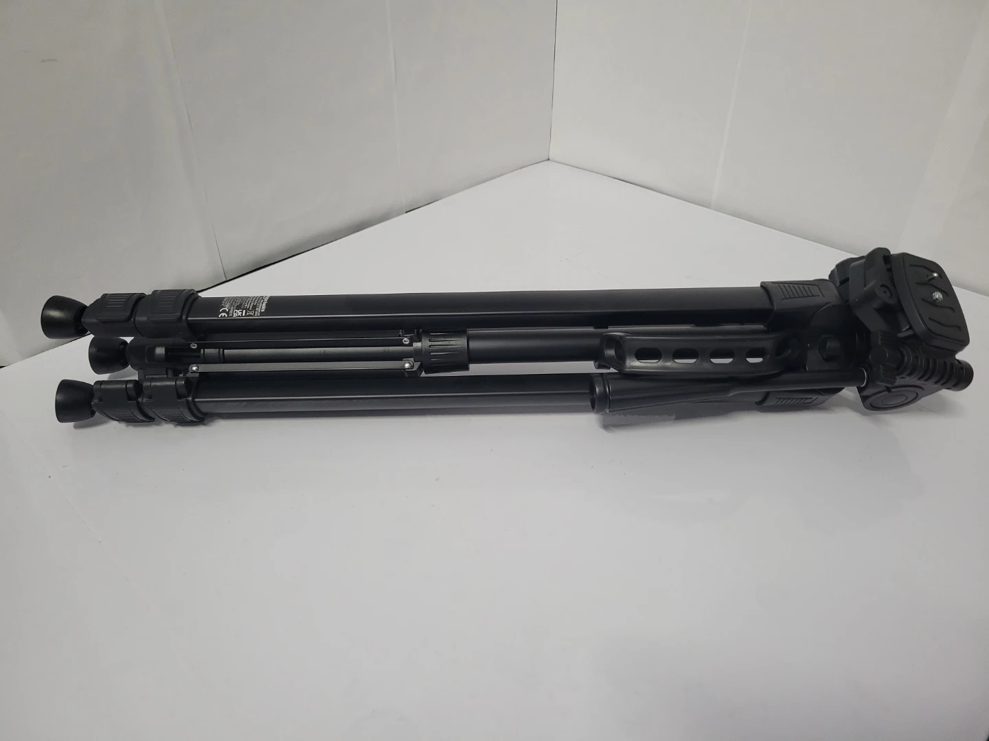 NEW Black Camera Tripod with Carrying Bag - photo 4