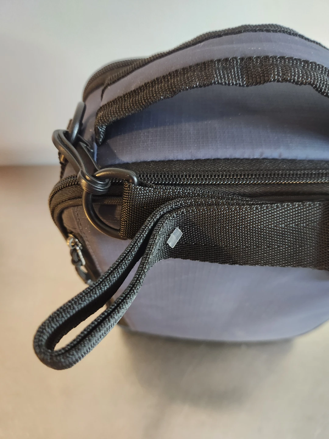Tommy Bahama Blue Lunch Bag - photo 4