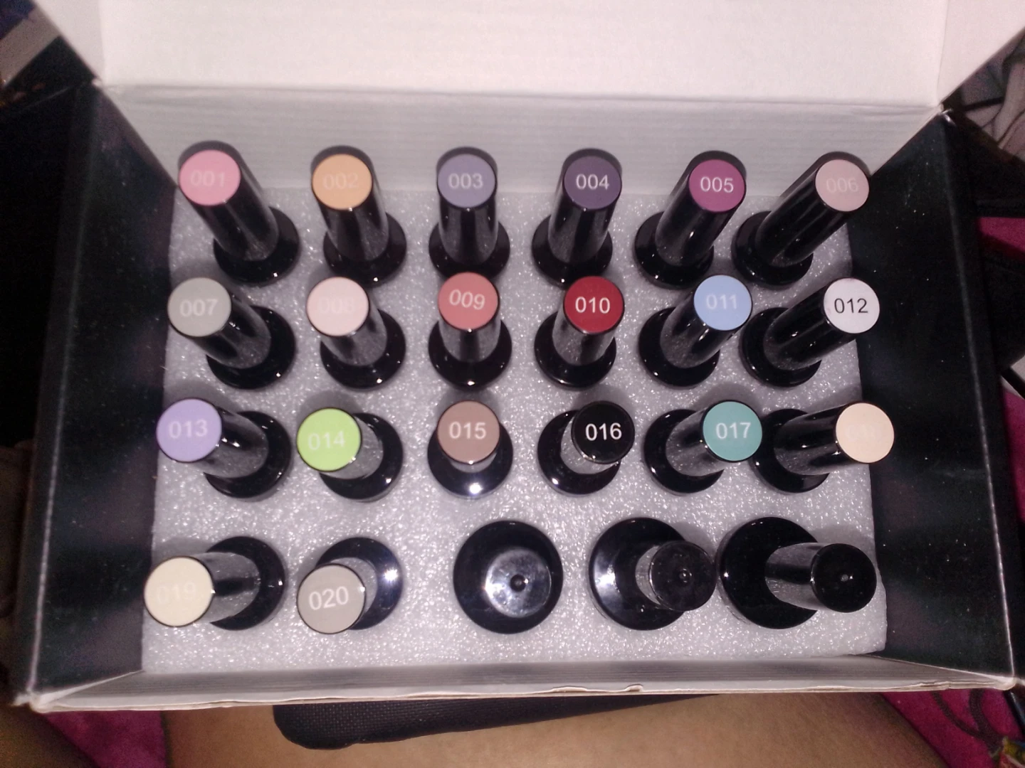 Eden Ray 20+3 Colors UV/LED Soak-Off Gel Polish Kit - photo 2
