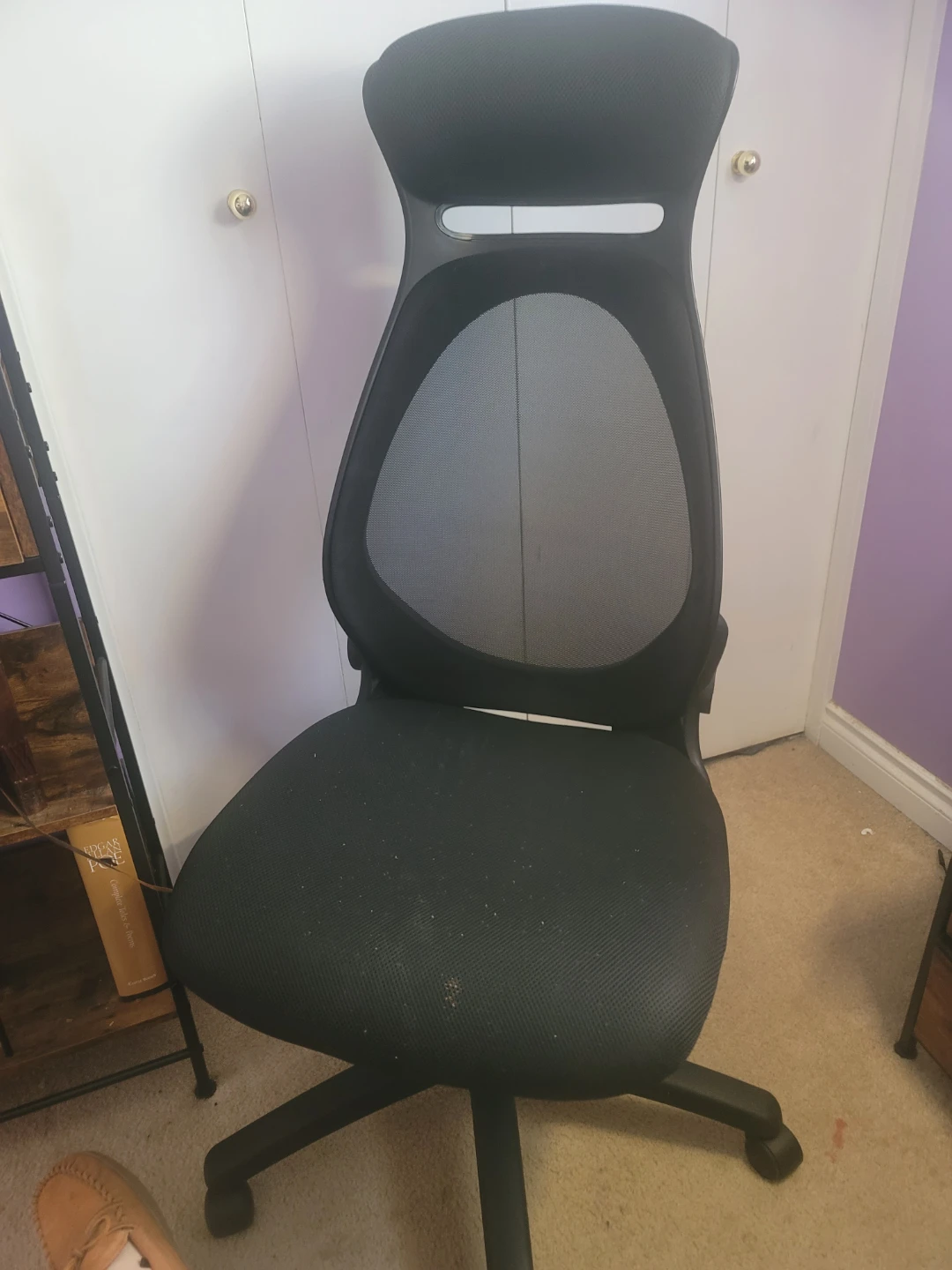 Black Ergonomic Office Chair - photo 2