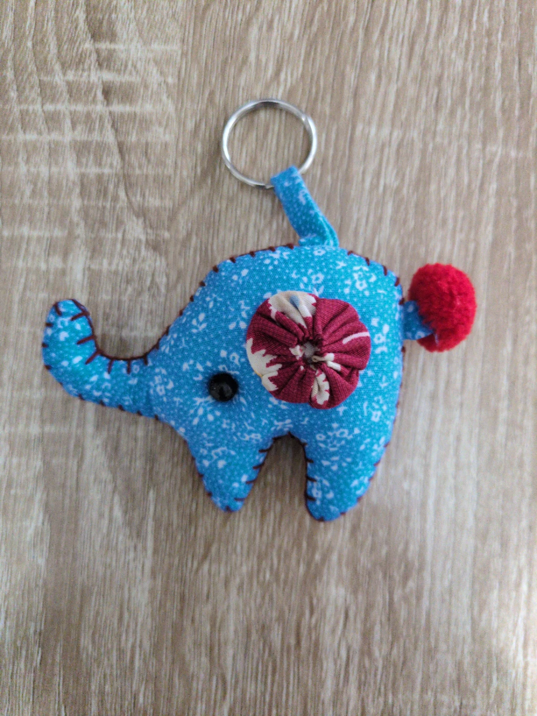 1 Blue 💙 + 1 Yellow 💛 Elephant Keychains