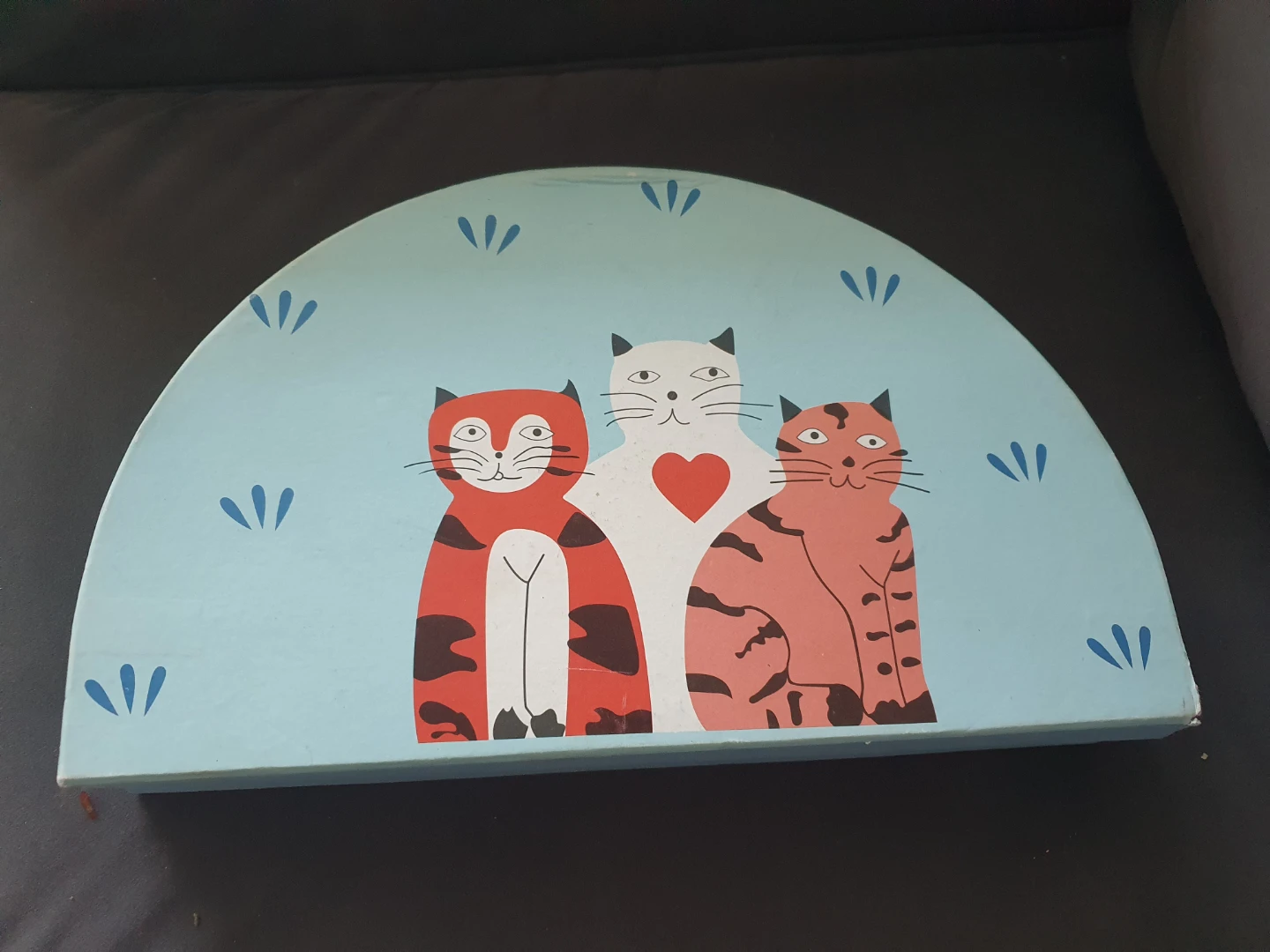Cat Themed Coffee Cup and Saucer Set small - photo 3