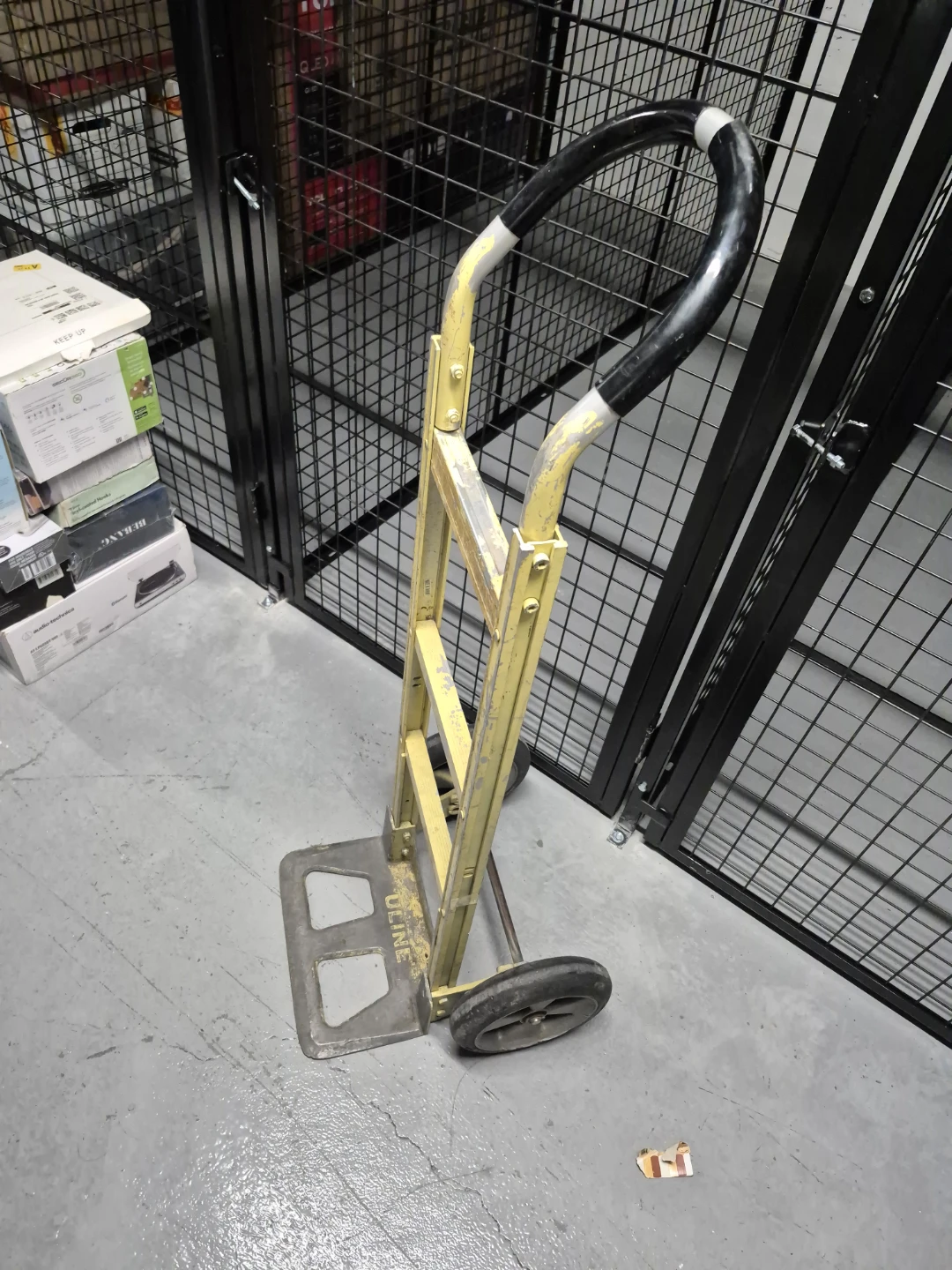 Uline Yellow Hand Truck Dolly - photo 2