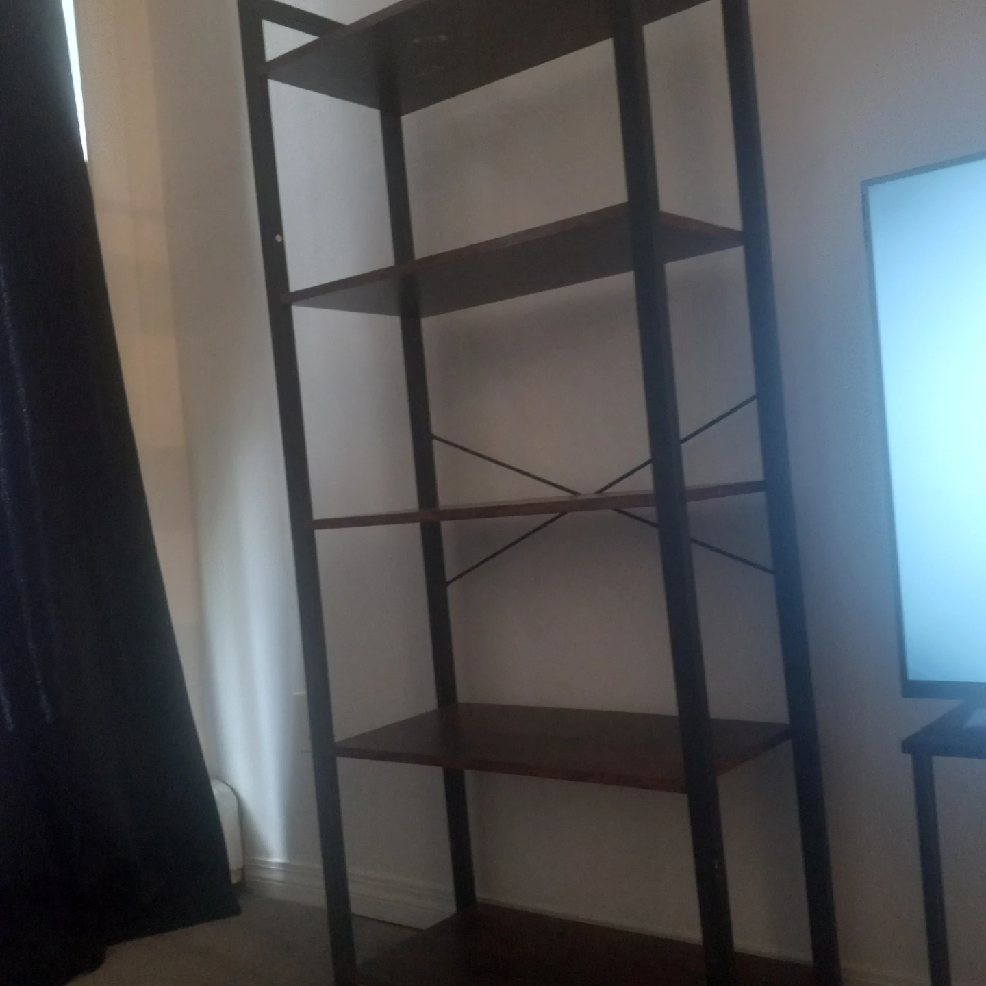 5-Shelf Ladder Bookshelf - photo 2