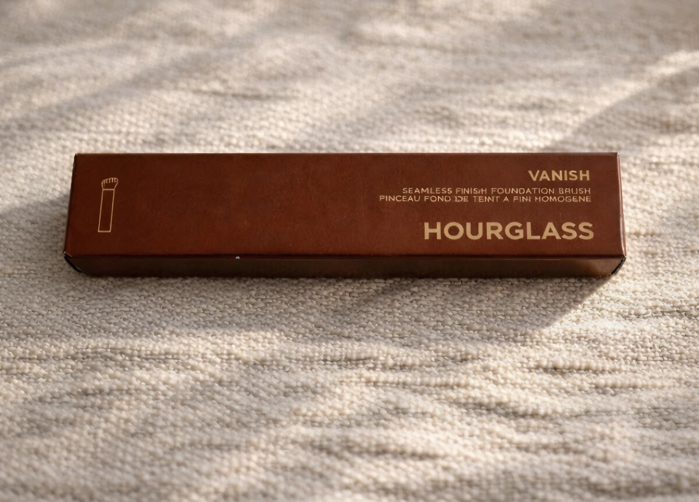 📦 Pickup / Delivery - Hourglass Vanish/Seamless Foundation Brush - photo 3