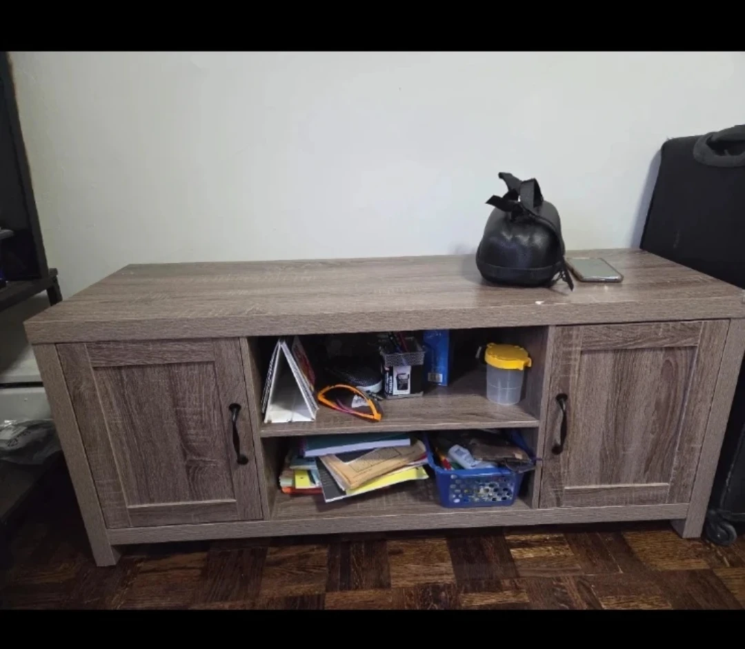 Farmhouse TV Stand - photo 3