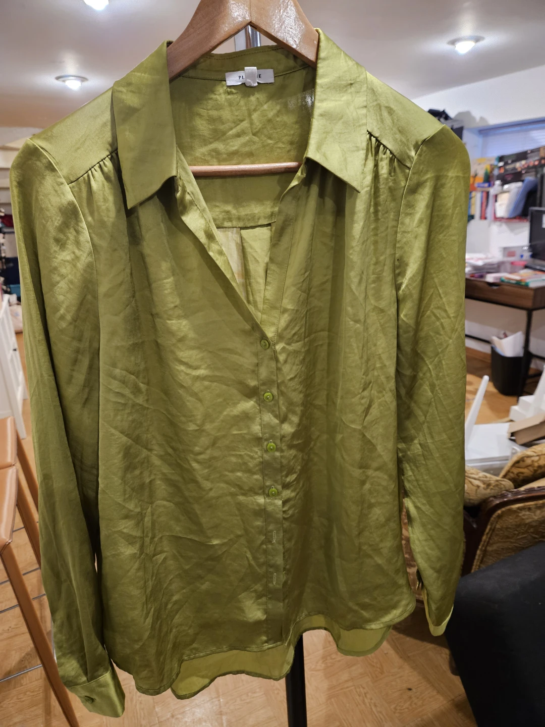 Pleione Women's Green Button-Up Shirt - Size M