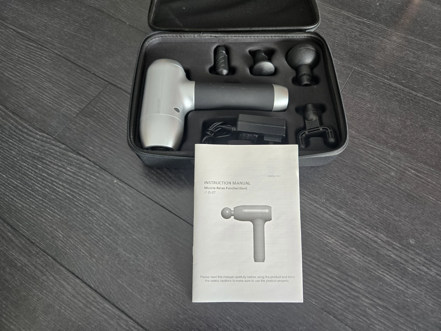 SIWENLYFIT Muscle Massage Gun with Attachments - photo 3