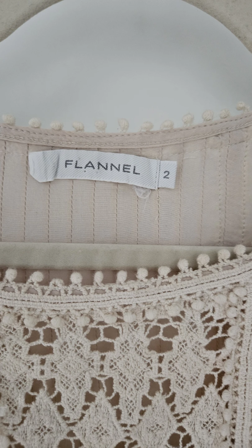 Flannel Women's Blouse, Size 2 - photo 2
