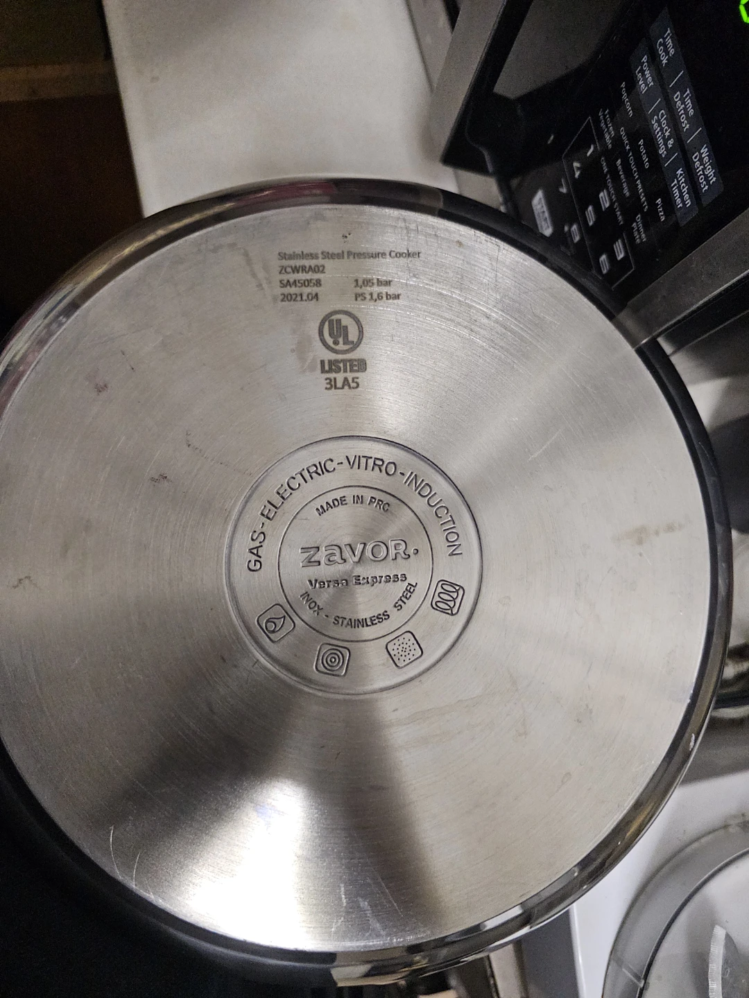 NEW Zavor Stainless Steel Pressure Cooker 8.4 Quart - photo 3