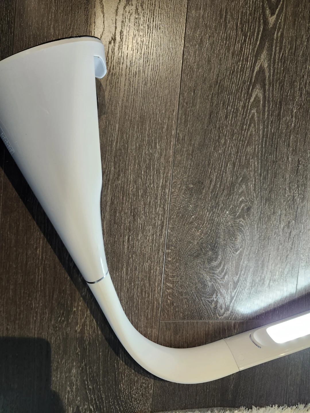 OttLite White LED Desk Lamp with USB Charging - photo 3