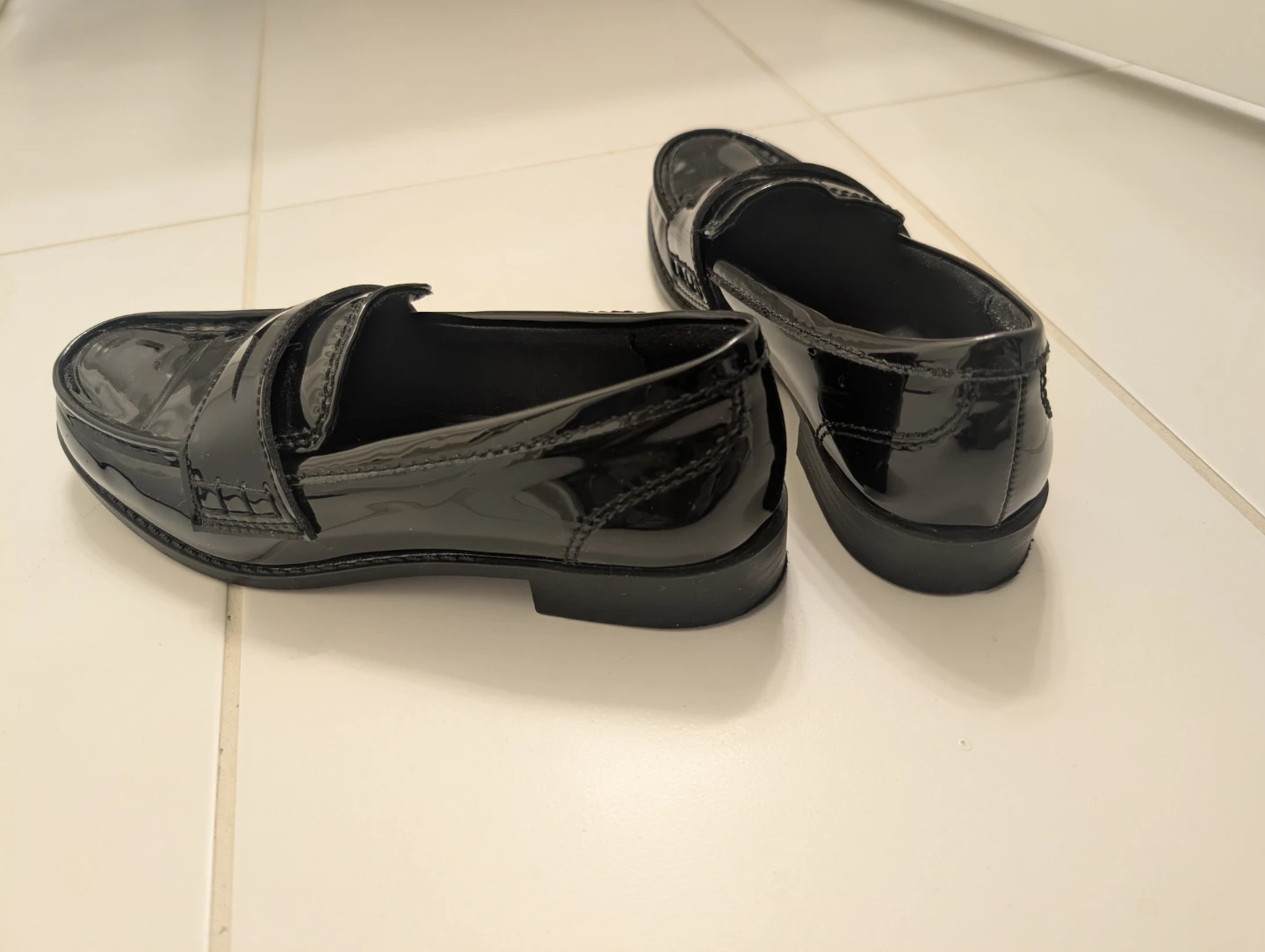 Zara Black Patent Loafers Size 36 - photo 5