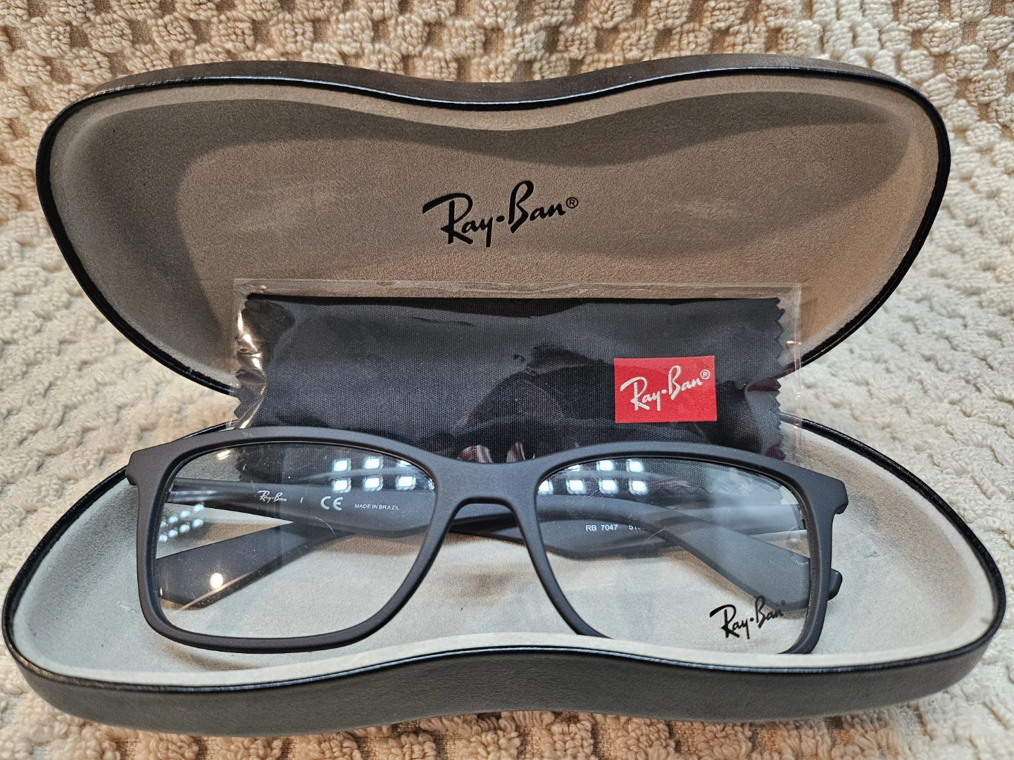 Ray-Ban RB 7047 Eyeglasses