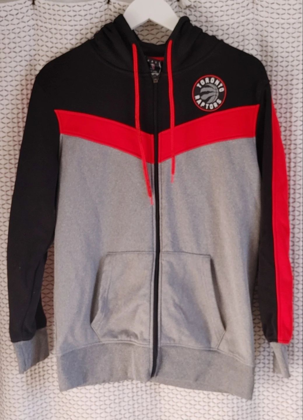 UNK Toronto Raptors Zip-Up Hoodie - Small