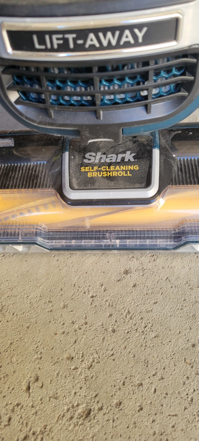 Shark Lift-Away Vacuum Cleaner - photo 2