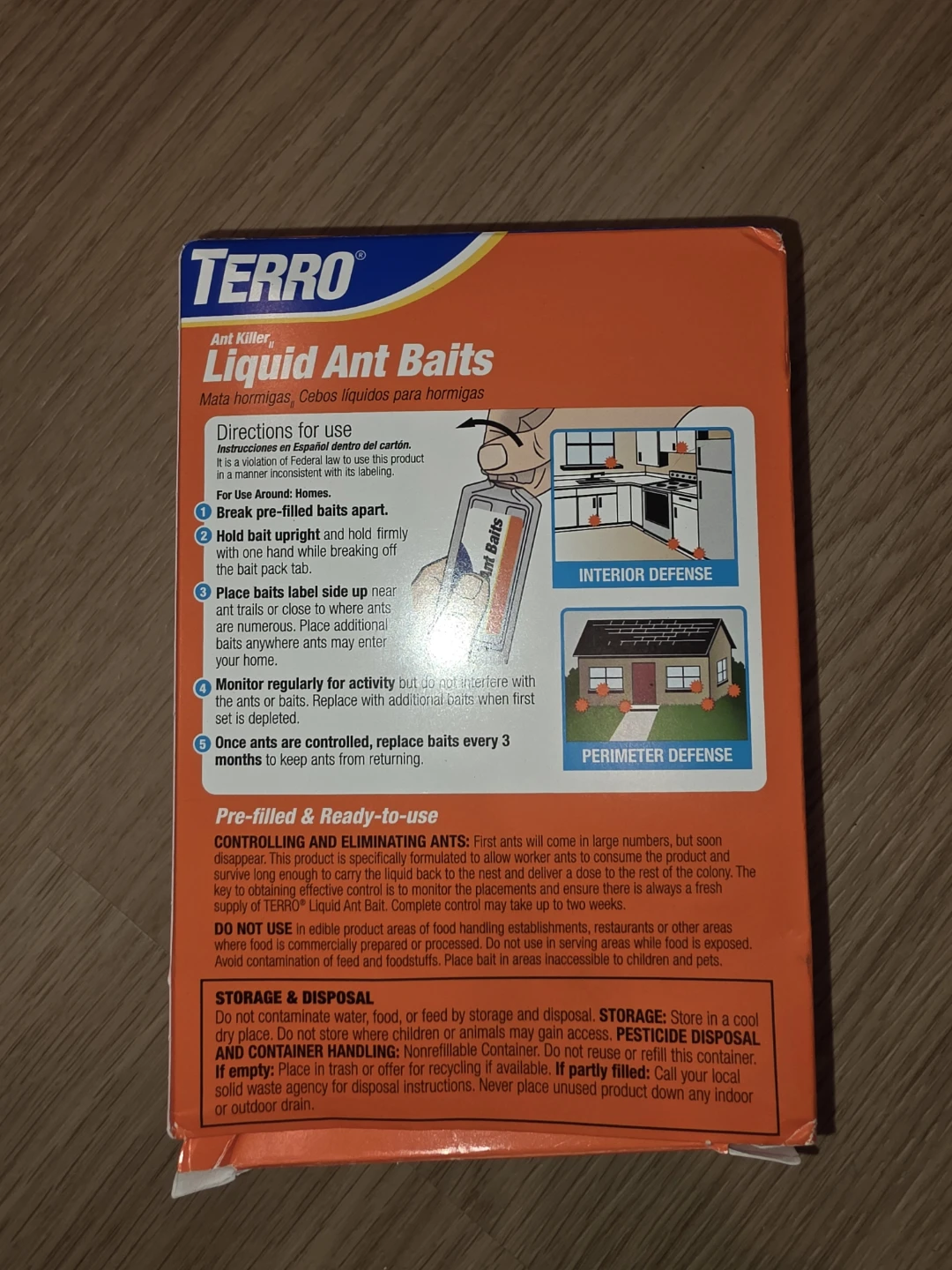 TERRO Liquid Ant Killer Ant Baits - 12 Bait Stations - photo 2