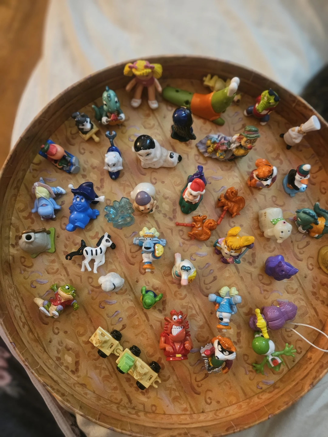 Kinder Suprise Small Toy Figures 37 pcs. - photo 2