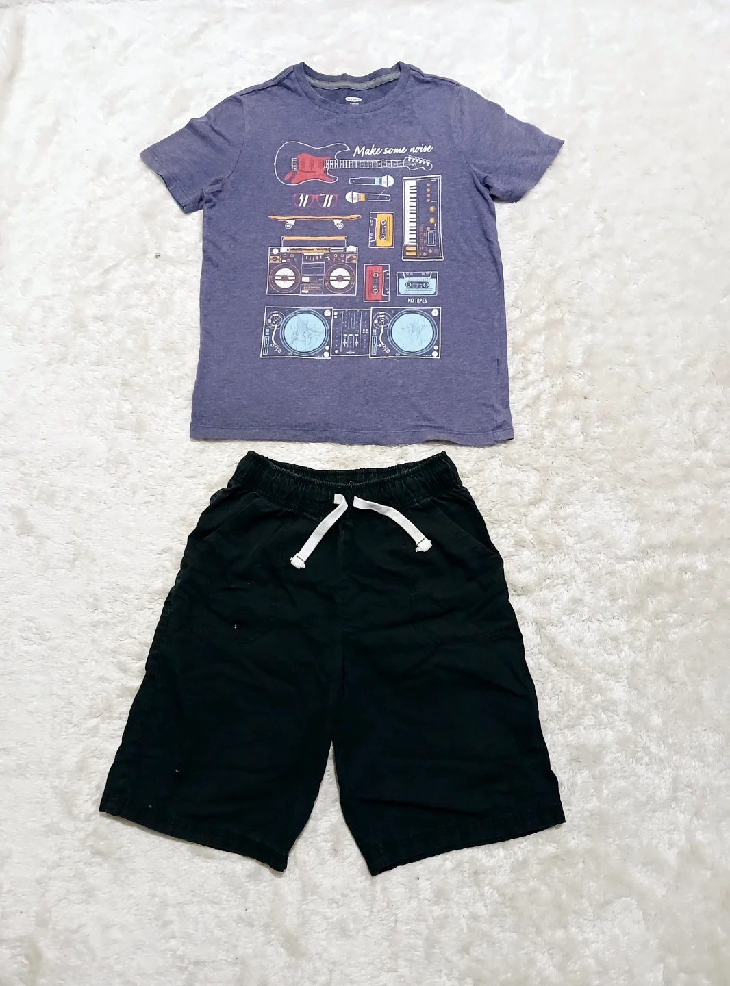 Old Navy Boys Graphic T-Shirt and Shorts