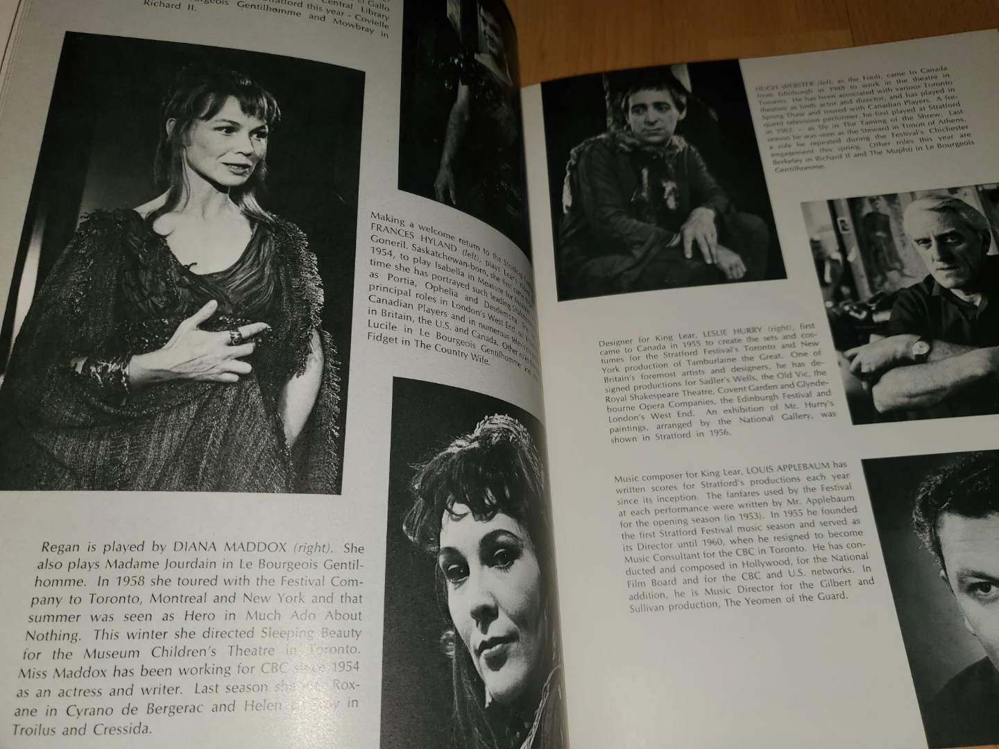 Vintage Stratford Festival Canada 1964 Program & Schedule - photo 3