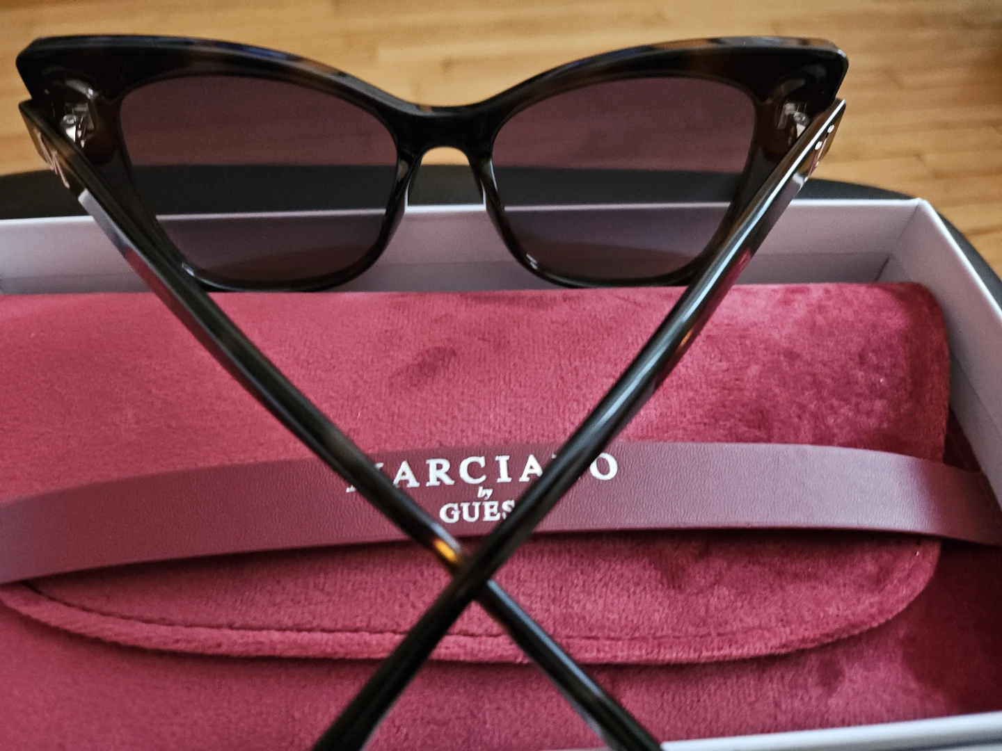 Marciano by Guess Women's Cat Eye Sunglasses with Crystals - photo 3